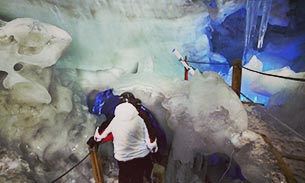 hintertux glacier ice cave